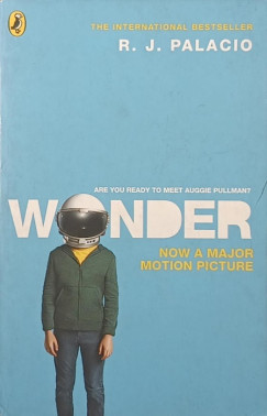 R.J. Palacio - Wonder