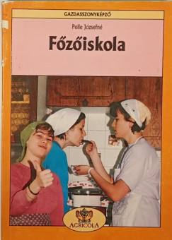 Pelle Jzsefn - Fziskola