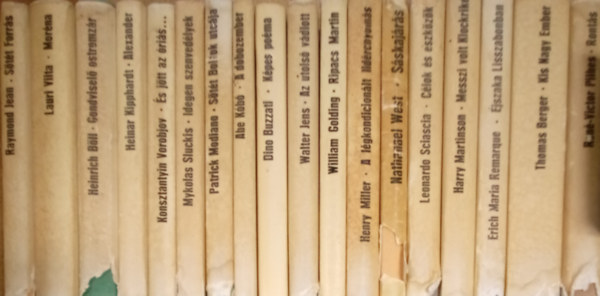 Lauri Viita, Heinrich Böll, Heinar Kipphardt, Konsztantyin Vorobjov, Mykolas Sluckis, Patrick Modiano, Abe Kobo, Dino Buzzati, Walter Jens, William Golding, Henry Miller, Nathanael West Raymond Jean - 18 db. regény a Magvető - Világkönyvtár sorozatból