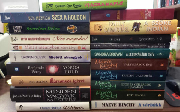 Maeve Binchy, Deveraux Jude, Ivan Klima, Benjamin Percy, Lauren Oliver, Emily Carmichael Judith Merkle Riley - 20 db-os romantikus knyvcsomag: Jonny Valentine szerelmes neke, Szex a holdon, Szerelem dlen, Nzz magadra!, Vltozsok ve, Mint a mennyben, Dublini vacsork,