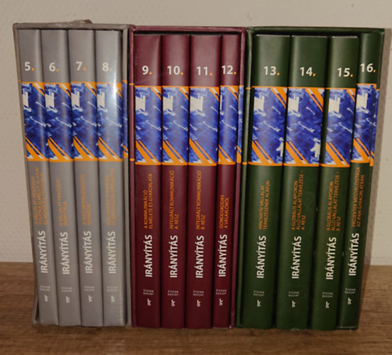 Stefan Kassay - 12 k�tet - Ir�ny�t�s 5-8. / Ir�ny�t�s 9-12. / Ir�ny�t�s 13-16. - Az egyes k�tetk c�mei a le�r�sban olvashat�k