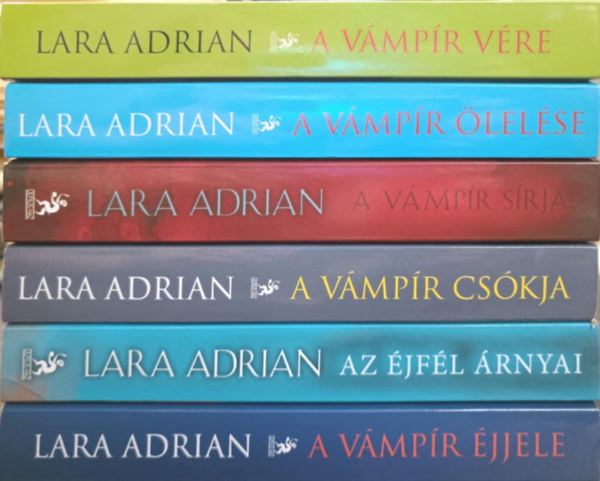 Lara Adrian - Lara Adrian könyvcsomag