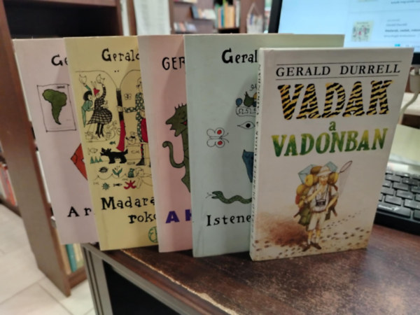 Gerald Durrell - KNYVMENT AJNLAT, 5 db. Durrell knyvek. A rszeg erd+Madarak, vadak, rokonok+A hahagj+Istenek kertje+Vadak a vadomban