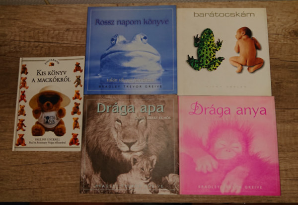 4 ajándékkönyv tele cuki állatokkal + ajándék Kis könyv a mackókról: Barátocskám, Drága anya, Drága apa, Rossz napom könyve