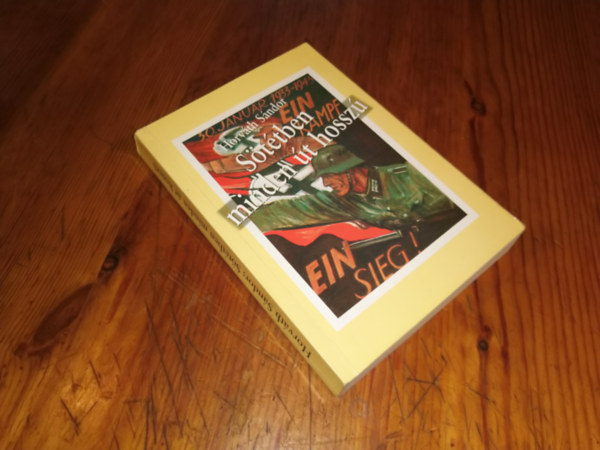 Horváth Sándor - Sötétben minden út hosszú 1. Karácsonyfa München felett