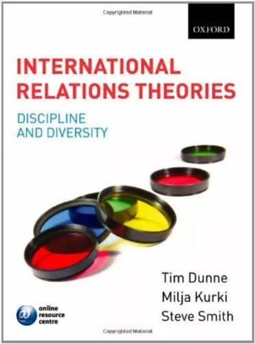 Tim Dunne - Milja Kurki - Steve Smith - International Relations Theories