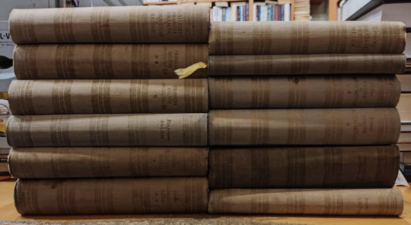 Schiller, Gerhart Hauptmann, Lessing, Brecht, Heine, Aiszkh�losz - 12 db sz�pirodalom: Aiszkh�losz dr�m�i; Klasszikus francia dr�m�k; Versek �s pr�zai m�vek I-II.; G�r�g k�lt�k antol�gi�ja; Sz�nm�vek; Francia k�lt�k antol�gi�ja I-II; Dr�m�k, versek, mes�k; Hauotmann Dr�m�k; Schiller v�loga