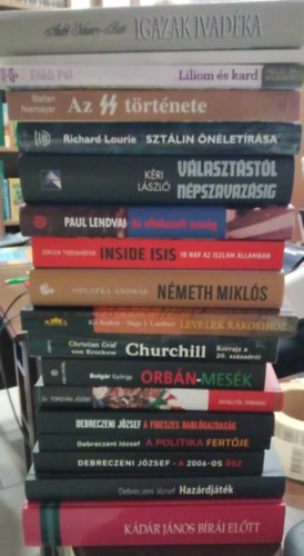 F�ldi P�l, K�ri L�szl�, Paul Lendvai, Debreczeni J�zsef, Torgy�n J�zsef, k�nyvcsomag T�bb szerz� - 17 db politikai m�: K�d�r J�nos b�r�i el�tt+ Haz�rdj�t�k+ A 2006-os �sz+ A politika fert�je+ A fideszes rabl�gazdas�g+ Antallt�l Orb�nig+ Orb�n-mes�k+ Levelek R�kosihoz+ N�meth Mikl�s+ Inside Isis-10 nap az Iszl�m �llamban+Az e