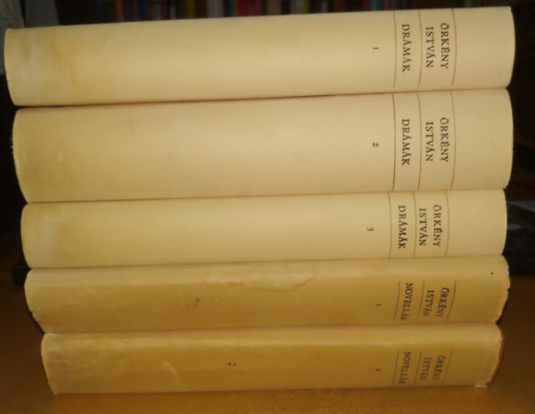 �rk�ny Istv�n - 5 db �rk�ny Istv�n: 1.-3.: Dr�m�k + 1.-2.: Novell�k