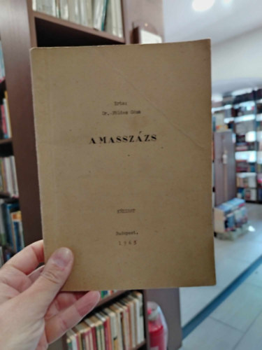 Dr. F�ldes G�za - A massz�zs (k�zirat)