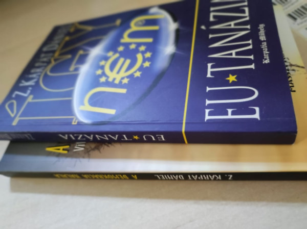 Z. K�rp�t D�niel - EU-tan�zia + A demokr�cia hal�la