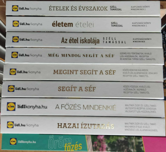 Mautner Zs�fi Mautner Zs�fi-Sz�ll Tam�s - Sz�ll Tam�s - 9 db LIDL szak�csk�nyv: �telek �s �vszakok + �letem �telei + Az �tel iskol�ja + M�g mindig seg�t a s�f + Megint seg�t a s�f + Seg�t a s�f + A f�z�s mindenki� + Hazai �zutaz�s + �r�mf�z�s