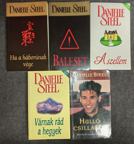 Danielle Steel - (5db) Danielle Steel romantikus könyvcsomag: Ha a háborúnak vége / Baleset / A szellem / Várnak rád a hegyek / Hullócsillagom - Nick Traine megrendítő története