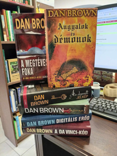 Dan Brown - Knyvcsomag, 6 db. Dan Brown vlogats. A megtveszts foka+Angyalok s dmonok+Az elveszett jelkp+Inferno+Digitlis erd+A Da Vinci-kd