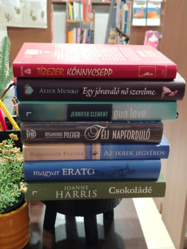 Alice Munro, Jennifer Clement, Rosamunde Pilcher, Réz Pál, Joanne Harris Elizabeth Kim - KÖNYVMENTŐ AJÁNLAT, 6 db. Tízezer könnycsepp, Egy jóravaló nő szerelme, Gun Love, Az Ikrek jegyében, Magyar Erato, Csokoládé