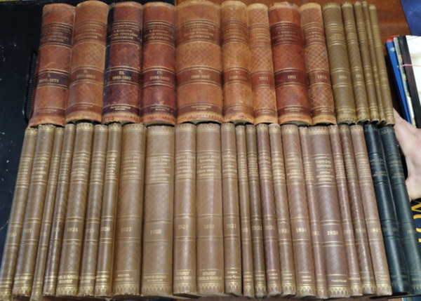 Dr. Mrkus Rezs  (szerk.) - A hatlyos magyar trvnyek gyjtemnye 1000-1940, 1942-1946. + Ketts mutat 1000-1914. (sszesen 39 ktet)- Corpus Juris Hungarici (Magyar trvnytr)