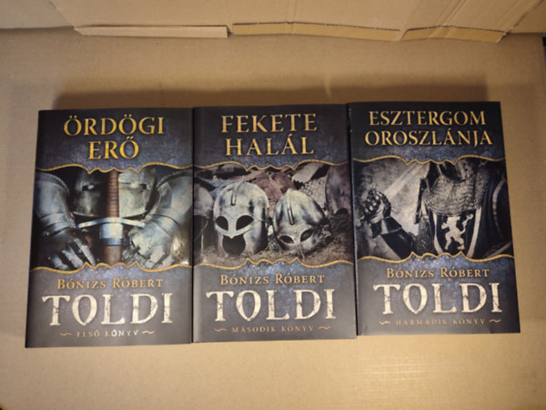 Bónizs Róbert - Toldi 1-3. (Ördögi erő, Fekete halál, Esztergom oroszlánja)