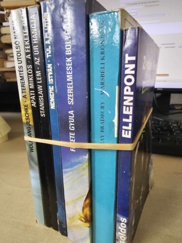 Stanislaw Lem, Apti Mikls, Wolfgang Jeschke, Fekete Gyula, Ray Bradbury, Zsoldos Pter Nemere Istvn - 7db sci-fi ktet: Tl a Pltn+ Az r hangja+ A fekete gn+ A teremts utols napja+ Szerelmesek bolygja+ Marsbli krnikk+ Ellenpont