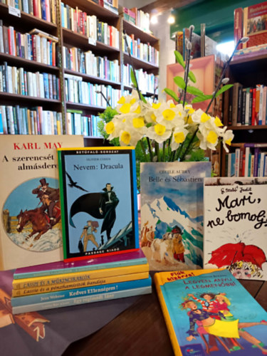 Thomas Brezina, G. Szabó Judit, Cecile Aubry, Oliver Cohen, May Karl, Katherine L. Oldmeadow, Kate Wolf, Jean Webster - ---
