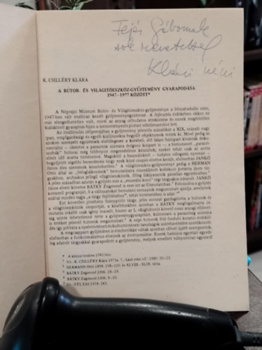 K. Csill�ry Kl�ra - A b�tor- �s vil�g�t�eszk�z-gy�jtem�ny gyarapod�sa 1947-1977 k�z�tt