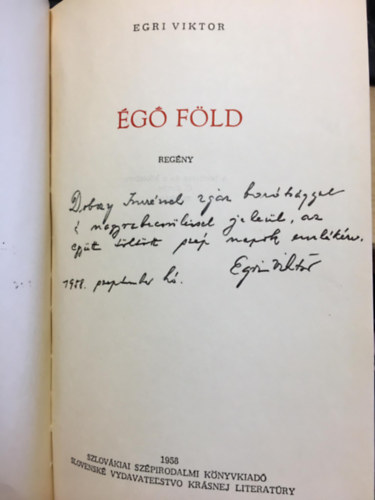 Egri Viktor - �g� f�ld