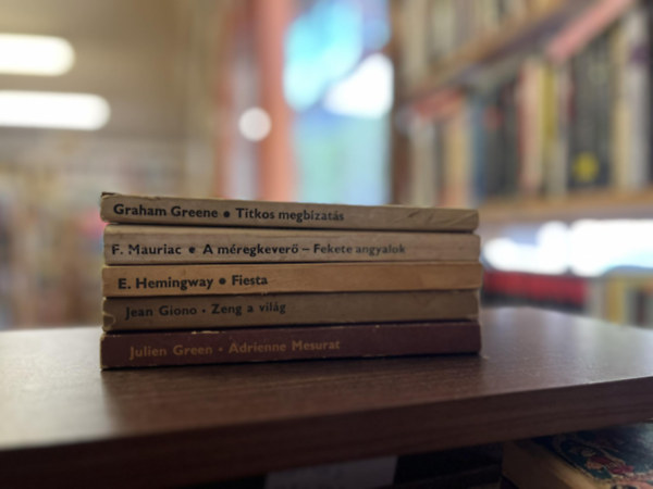 Giono, J., E. Hemingway, Francois Mauriac, Graham Greene Green J. - 5 db Olcsó Könyvtár könyv