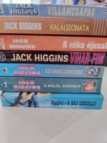 Jack Higgins - 7db Jack Higgins ktet egyben: A sas leszll+ A hall angyala+ Az rdg rintse+ Vihar-fok+ A rka jszakja+ Hallszonta+ Villmcsaps