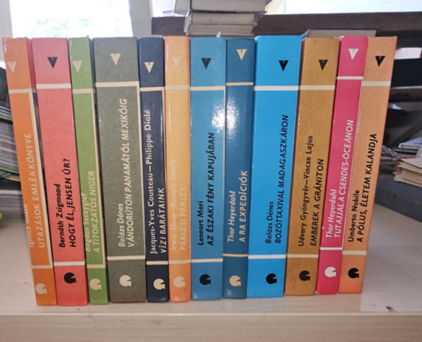 Ign�cz R�zsa, Bern�th Zsigmond, Bal�zs D�nes, Cousteau, J-Y.-Diol�, P., Irwin Shaw-Ronald Searle, Lennart Meri, Thor Heyerdahl, Udvary Gy�ngyv�r-Vincze Lajos, Umberto Nobile - 11db a Vil�gj�r�k sorozatb�l, K�NYVMENT� AJ�NLAT: Utaz�sok eml�kk�nyve+ Hogy �l, Jensen �r?+ A titokzatos Niger+ V�zi bar�taink+ P�rizs! P�rizs!+ Az �szaki f�ny kapuj�ban+ A Ra exped�ci�+ Boz�ttaxival Madagaszk�ron+