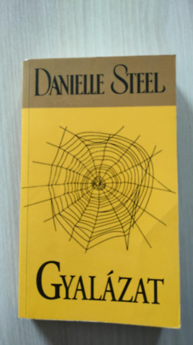 Danielle Steel - Gyal�zat