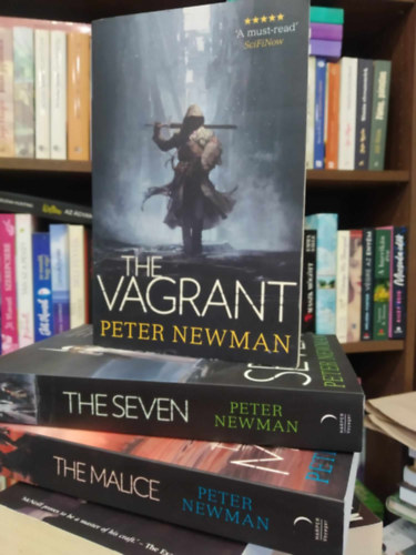 Peter Newman - The Vagrant Trilogy: The Vagrant (#1)+The Malice (#2)+The Seven (#3