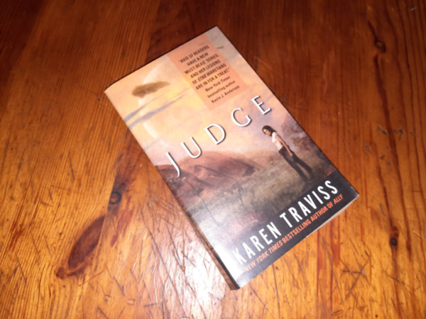 Karen Traviss - Judge