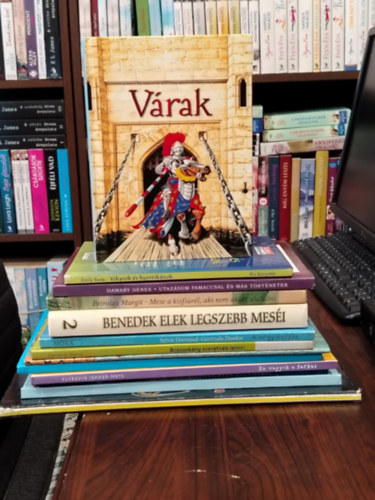 Petrolay Margit, Benedek  Elek Stephanie Turnbull - 13 db-os KNYVMENT AJNLAT, meseknyv: Hogyan lett a sntekns?+Cerbengc krnika+Mess lnyek kpes lexikona+n vagyok a farkas+Mess ktknyv+Kalandozs a tkrben+Boszorkny szeretnk lenni!+A ngy vszak+Benedek Elek legs