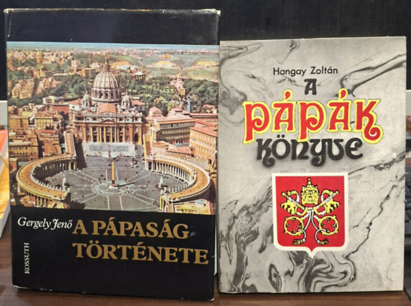 Gergely Jen� Hangay Zolt�n - A p�p�k k�nyve - A r�mai p�p�k Szent P�tert�l II. J�nos P�lig, A p�pas�g t�rt�nete (2 db k�tet a p�pas�gr�l)
