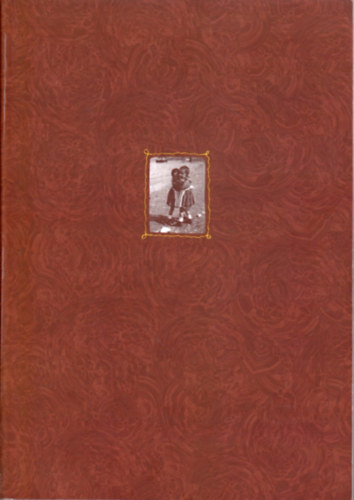 Gabi and Mári Krisztinkovich - Moments in the lives of the Réti, Horváth, Molnár, Piccone and Bingham families Budapest - Vancouver 1922 - 2004