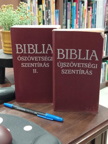 Szent Istv�n-T�rsulat - A biblia-�sz�vets�gi �s �jsz�vets�gi szent�r�s