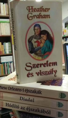 Heather Graham - 4 db-os KÖNYVMENTŐ AJÁNLAT, romantikus: Hódító az éjszakából+ Diaidal+ New Orleans-i éjszakák+ Szerelem és viszály