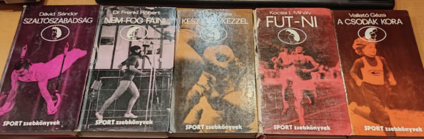 Abody Bla, Kocsis L. Mihly, Dr. Frenkl Rbert, Vallat Gza Dvid Sndor - 5 db Sport knyv: A csodk kora + Fut-ni + Kesztys kzzel + Nem fog fjni + Szaltszabadsg