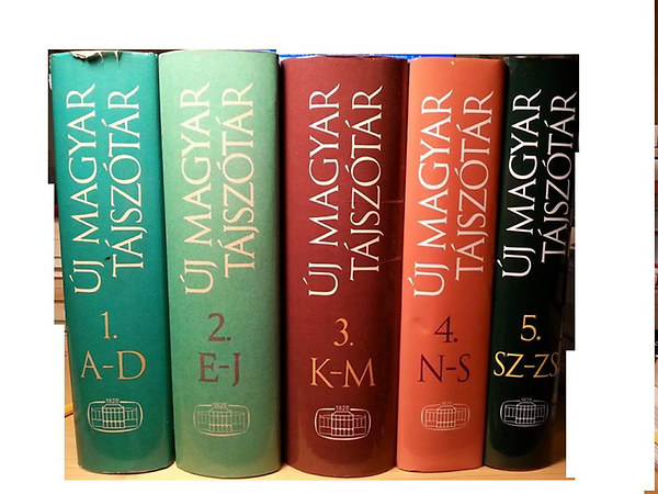 Új magyar tájszótár 1-5.