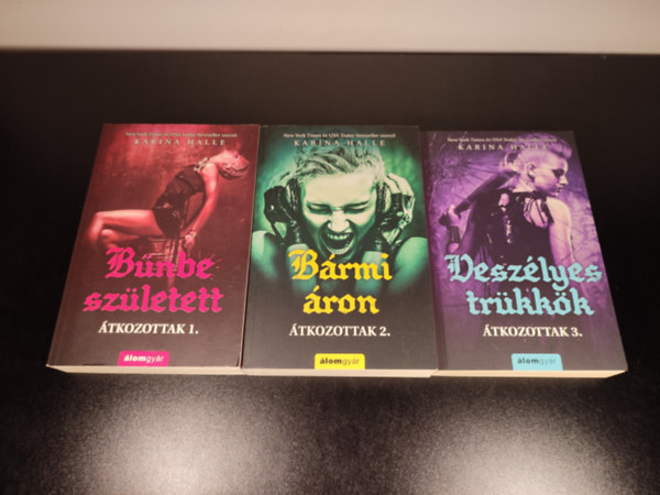 Karina Halle - tkozottak sorozat 1-3. (Bnbe szletett, Brmi ron, Veszlyes trkkk)