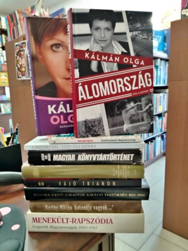 false - KÖNYVMENTŐ AJÁNLAT 10 DB Magyar Történelem. Egyenes beszéd+ Álomország+ Kettészakadt Magyarország+ Lángolj fel, szép égi szikra+ Magyar Könyvtártörténet+ A Bécsi Pápai Követség Levéltárának iratai Magyarországról 1611-1786+