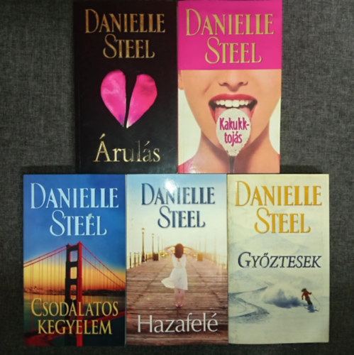 Danielle Steel - (5db) Danielle Steel romantikus knyvcsomag: ruls / Kakukktojs / Csodlatos kegyelem / Hazafel / Gyztesek