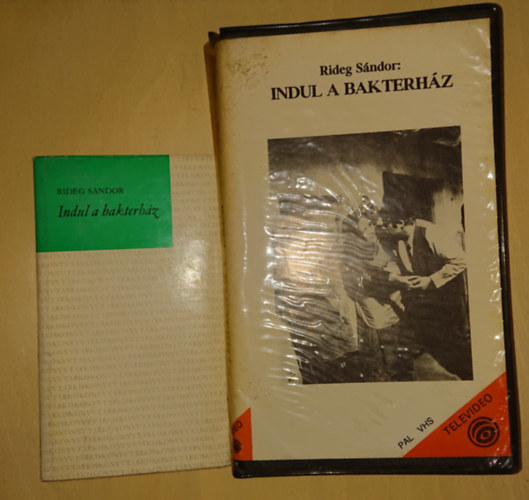 Rideg Sndor - Rideg Sndor kultuszregnye, az Indul a bakterhz ajndk VHS kazettval