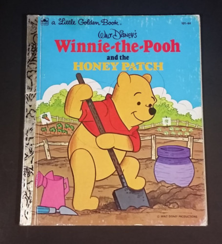 Walt Disney - Winnie-the-Pooh and the Honey Patch