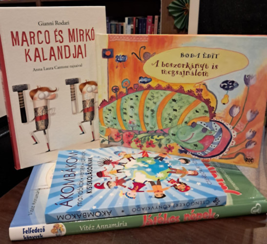 Gianni Rodari, Vit�z Annam�ria Boda Edit - 4 db-os mesek�nyv K�NYVMENT� AJ�NLAT: A boszork�nyt is megsajn�lom+Marco �s Mikr� kaladjai+�komb�kom mond�k�k, versek, j�t�kok kisiskol�soknak+J�t�kos n�pek 2.