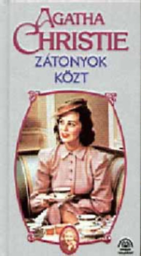 Agatha Christie - Z�tonyok k�zt-Agatha Christie