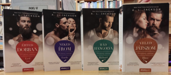 A. L. Jackson - 4 db Összhang-sorozat: Érted dobban (Leif) + Neked írom (Emily) + Rád hangolva (Richard) + Veled játszom (Rhys)