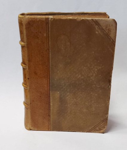 Emerson - Szerelem, bar�ts�g, a k�lt� (h�rom essay)