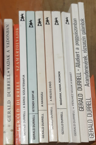 Gerald Durrell - Vadak a vadonban + Szam�rtolvajok + A b�rka sz�let�snapja + Istenek kertje + A hahag�j + A r�szeg erd� + Madarak, vadak, rokonok + F�rjhez adjuk a mam�t + �llatkert a poggy�szomban + Aranydenev�rek, r�zsasz�n galambok