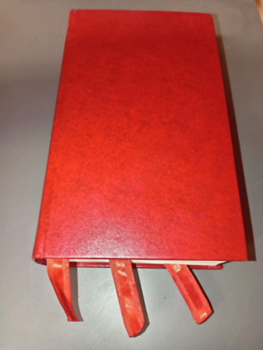 Dr. Cserhti Jzsef pcsi pspk - Tallkozs Istennel I-III. ktet egybektve (Crnafztt mbr ktsben) 1. Isten a mennyei atynk / 2. Jzus Krisztus a testvrnk / 3. Az egyhzban lnk a szentllek ltal