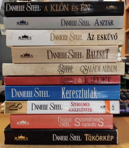 Danielle Steel - Danielle Steel 10 db knyve